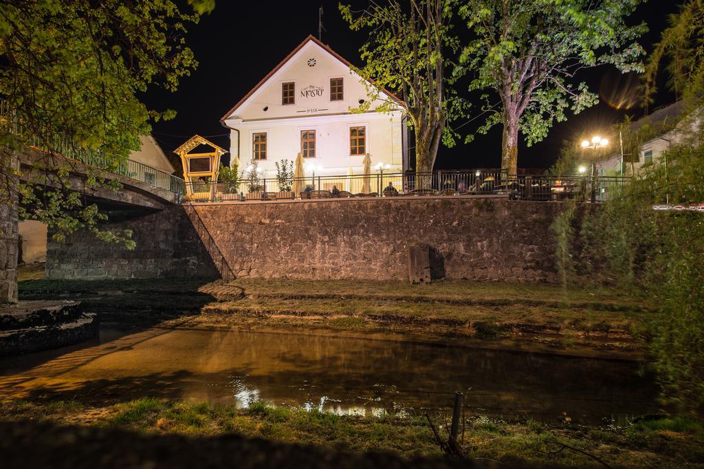 Hotel Pri Mostu
