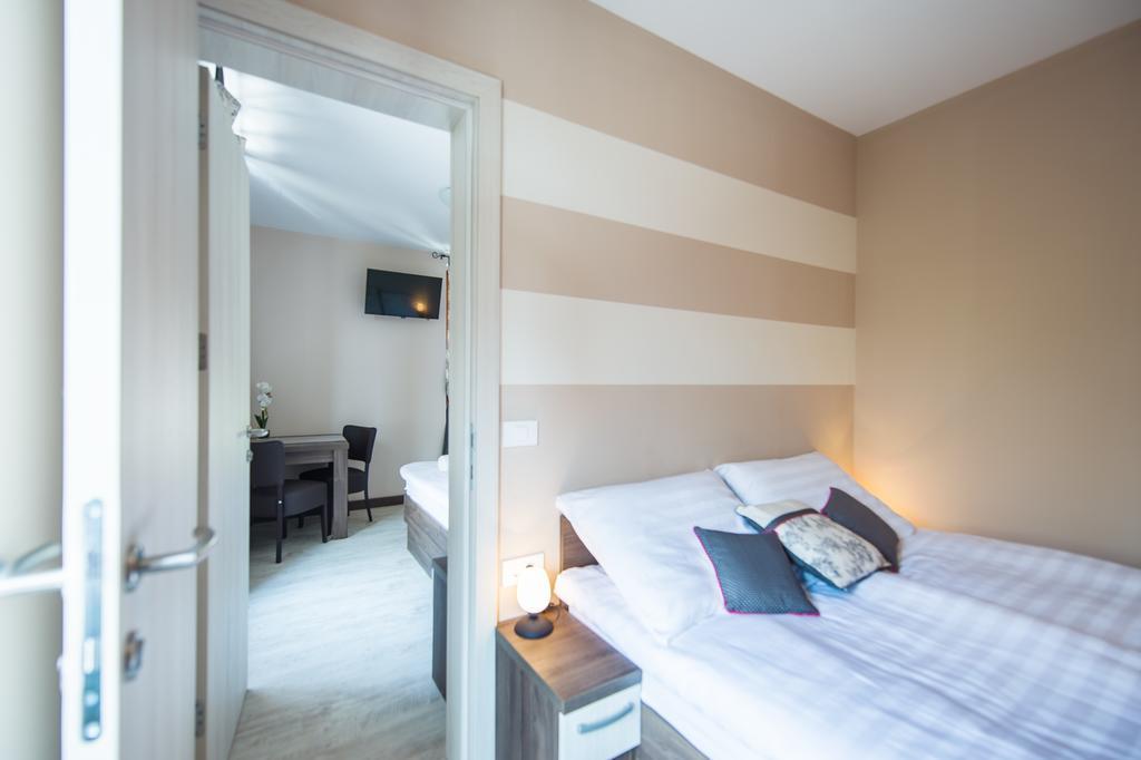 Pri Mostu Hotel